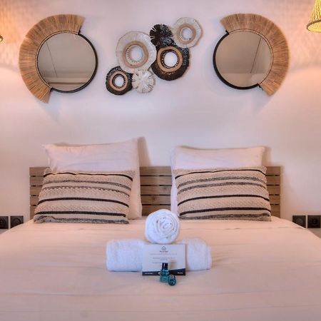Apt - 4 Pers - Petit Duc - Renove - 44M² - Centre De Mont Rocquefeuil - Saint-Gilles Les Bains Exterior photo
