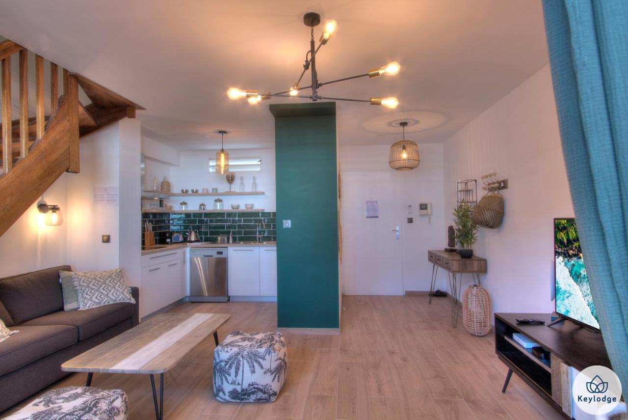 Apt - 4 Pers - Petit Duc - Renove - 44M² - Centre De Mont Rocquefeuil - Saint-Gilles Les Bains Exterior photo